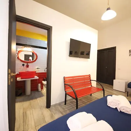 住宿加早餐酒店 Casa Interattiva Naples'secrets 3*