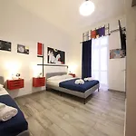Casa Interattiva Naples'secrets 4*