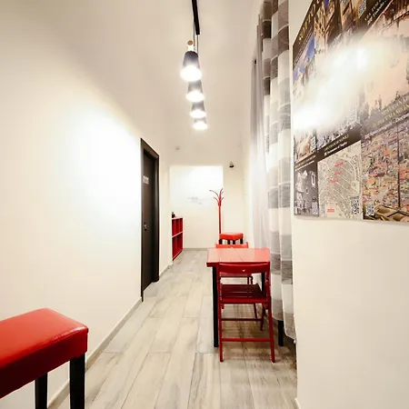 Casa Interattiva Naples'secrets Oda ve Kahvaltı