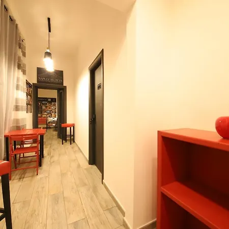 Casa Interattiva Naples'secrets 4* Napels