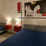 Casa Interattiva Naples'secrets 4*